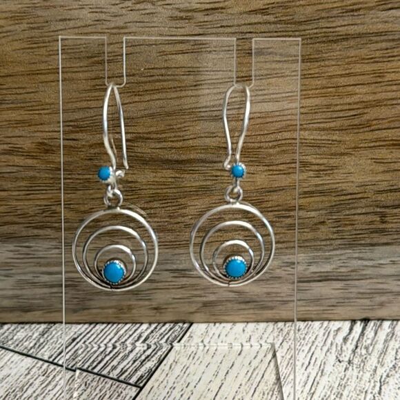 Turquoise Bead Swirl Dangle Earrings - Picture 1 of 3